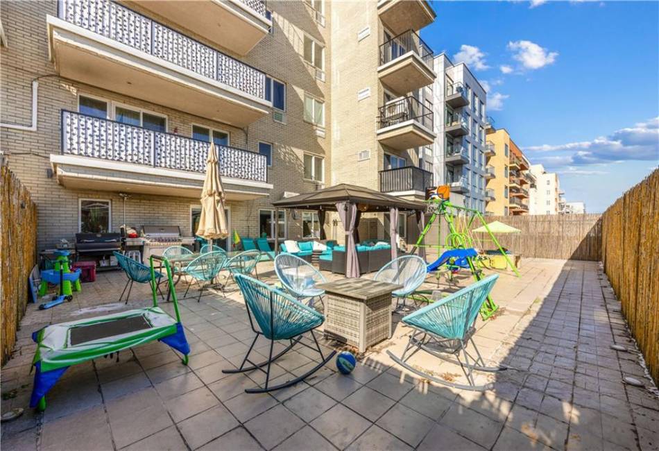 2511 Ocean Avenue, Brooklyn, New York 11229, 2 Bedrooms Bedrooms, ,2 BathroomsBathrooms,Residential,For Sale,Ocean,489481