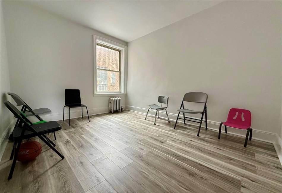 172 Highlawn Avenue, Brooklyn, New York 11223, ,Mixed Use,For Sale,Highlawn,489456