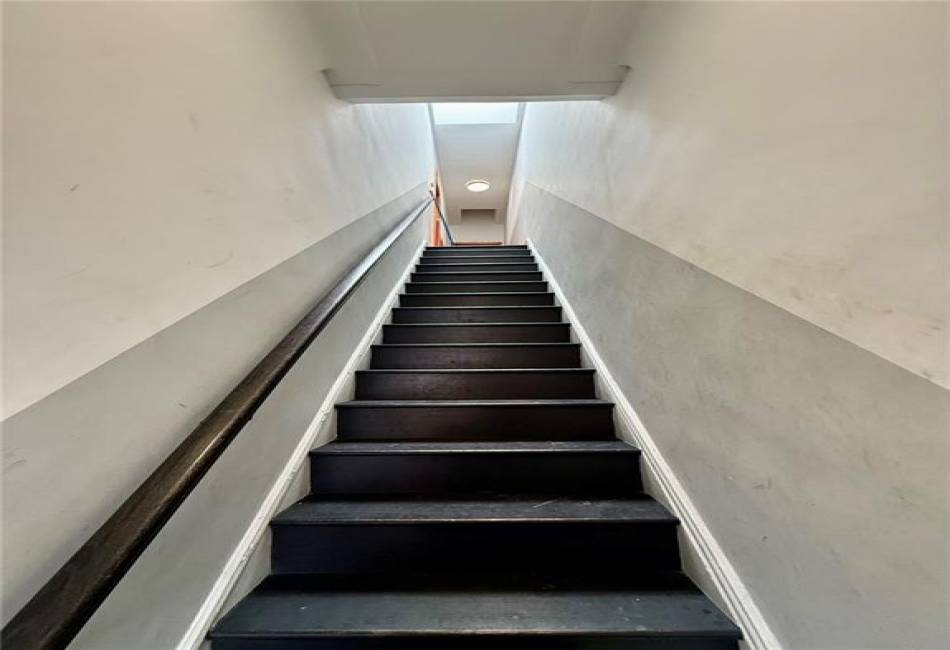 172 Highlawn Avenue, Brooklyn, New York 11223, ,Mixed Use,For Sale,Highlawn,489456