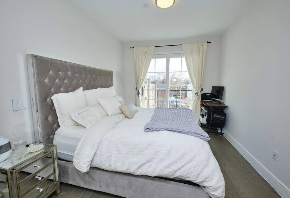 97 Battery Avenue, Brooklyn, New York 11209, 3 Bedrooms Bedrooms, ,2 BathroomsBathrooms,Residential,For Sale,Battery,489506