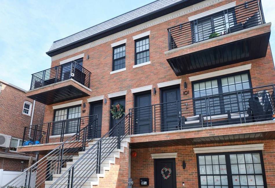 97 Battery Avenue, Brooklyn, New York 11209, 3 Bedrooms Bedrooms, ,2 BathroomsBathrooms,Residential,For Sale,Battery,489506