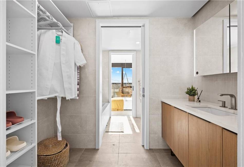 2286 Cropsey Avenue, Brooklyn, New York 11214, 2 Bedrooms Bedrooms, ,2 BathroomsBathrooms,Residential,For Sale,Cropsey,489532