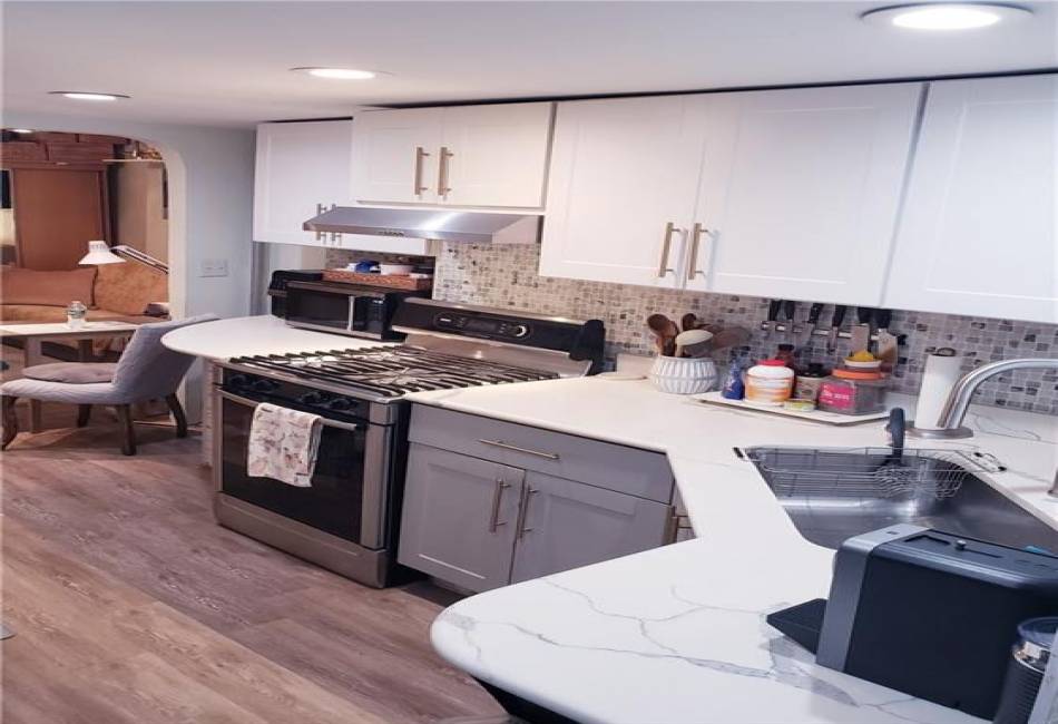 Withheld Withheld Avenue, Brooklyn, New York 11216, 4 Bedrooms Bedrooms, ,Residential,For Sale,Withheld,489145