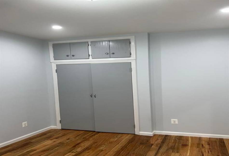 2299 Strauss Street, Brooklyn, New York 11212, 2 Bedrooms Bedrooms, ,1 BathroomBathrooms,Rental,For Sale,Strauss,489508