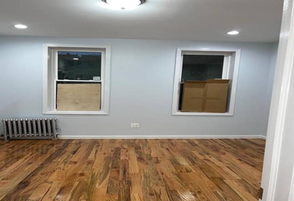 2299 Strauss Street, Brooklyn, New York 11212, 2 Bedrooms Bedrooms, ,1 BathroomBathrooms,Rental,For Sale,Strauss,489508