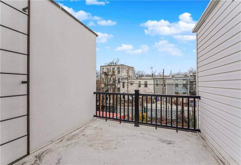 405A 20th Street, Brooklyn, New York 11215, 3 Bedrooms Bedrooms, ,3 BathroomsBathrooms,Residential,For Sale,20th,489545