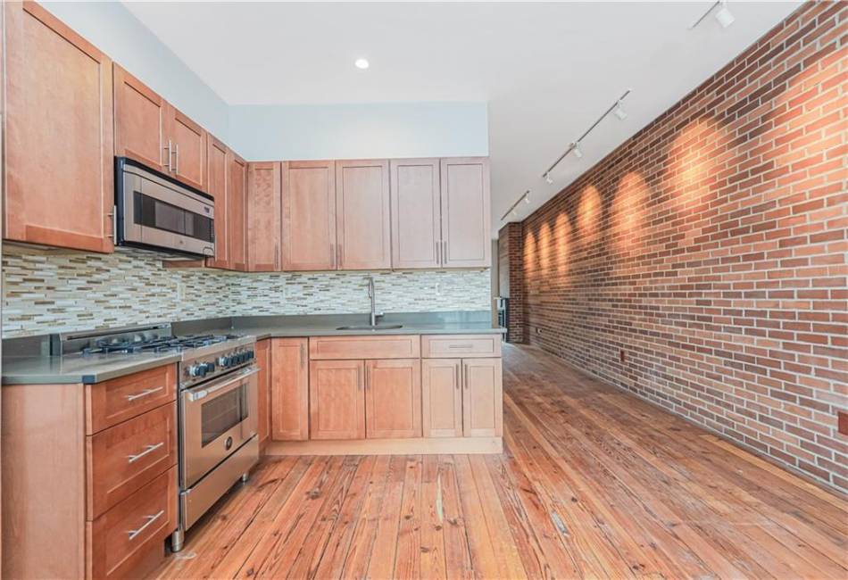 405A 20th Street, Brooklyn, New York 11215, 3 Bedrooms Bedrooms, ,3 BathroomsBathrooms,Residential,For Sale,20th,489545