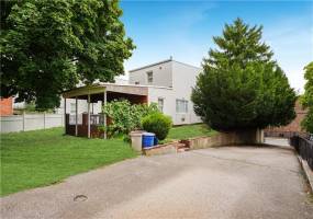 2594 40th Street, Woodside, New York 11377, 3 Bedrooms Bedrooms, ,2 BathroomsBathrooms,Residential,For Sale,40th,489547