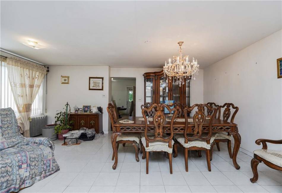 2594 40th Street, Woodside, New York 11377, 3 Bedrooms Bedrooms, ,2 BathroomsBathrooms,Residential,For Sale,40th,489547