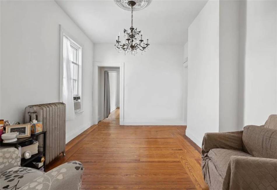 82 Battery Avenue, Brooklyn, New York 11228, 6 Bedrooms Bedrooms, ,2 BathroomsBathrooms,Residential,For Sale,Battery,489522