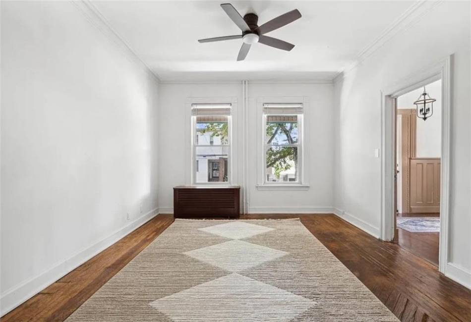 82 Battery Avenue, Brooklyn, New York 11228, 6 Bedrooms Bedrooms, ,2 BathroomsBathrooms,Residential,For Sale,Battery,489522