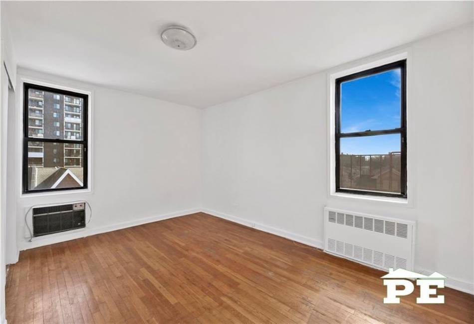 414 Elmwood Avenue, Brooklyn, New York 11230, 1 Bedroom Bedrooms, ,1 BathroomBathrooms,Residential,For Sale,Elmwood,489555