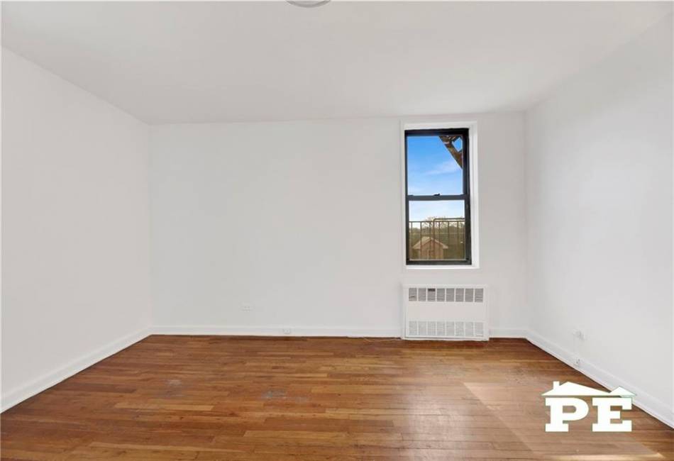 414 Elmwood Avenue, Brooklyn, New York 11230, 1 Bedroom Bedrooms, ,1 BathroomBathrooms,Residential,For Sale,Elmwood,489555