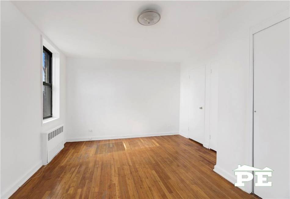 414 Elmwood Avenue, Brooklyn, New York 11230, 1 Bedroom Bedrooms, ,1 BathroomBathrooms,Residential,For Sale,Elmwood,489555