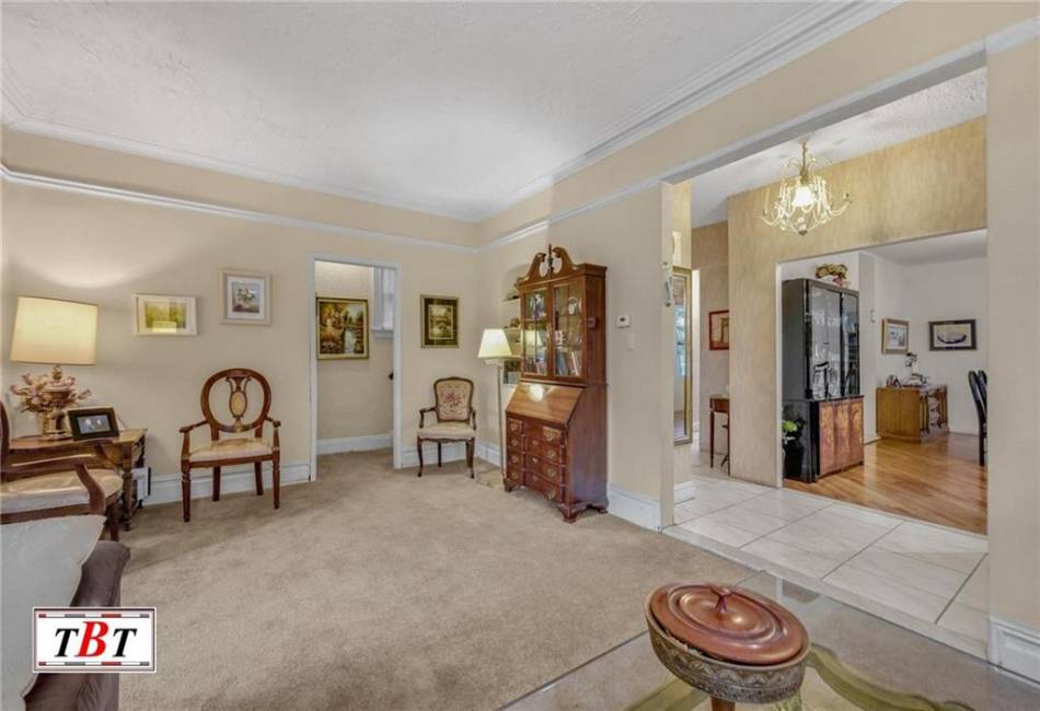 3715 Bedford Avenue, Brooklyn, New York 11229, 4 Bedrooms Bedrooms, ,5 BathroomsBathrooms,Residential,For Sale,Bedford,489562
