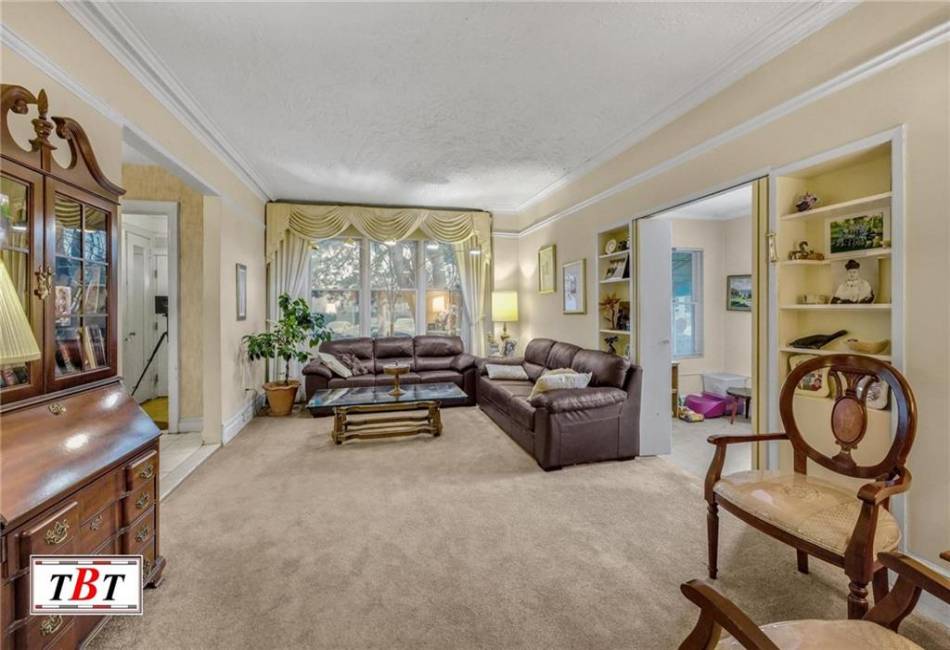 3715 Bedford Avenue, Brooklyn, New York 11229, 4 Bedrooms Bedrooms, ,5 BathroomsBathrooms,Residential,For Sale,Bedford,489562