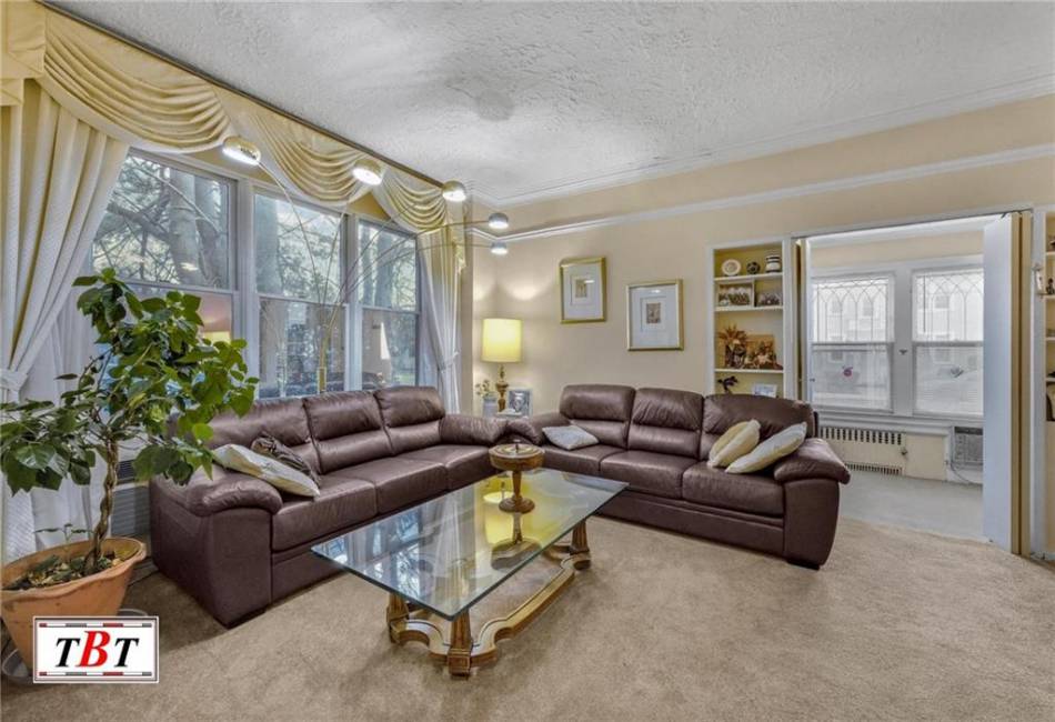 3715 Bedford Avenue, Brooklyn, New York 11229, 4 Bedrooms Bedrooms, ,5 BathroomsBathrooms,Residential,For Sale,Bedford,489562