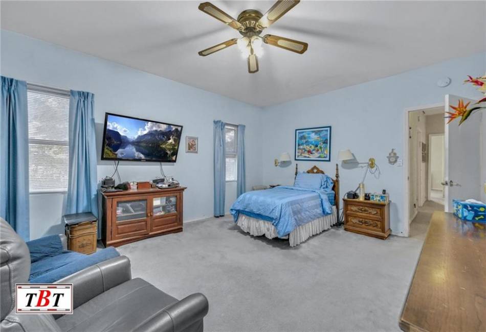 3715 Bedford Avenue, Brooklyn, New York 11229, 4 Bedrooms Bedrooms, ,5 BathroomsBathrooms,Residential,For Sale,Bedford,489562