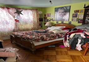 29 veronica Place, Brooklyn, New York 11226, 3 Bedrooms Bedrooms, ,2 BathroomsBathrooms,Residential,For Sale,veronica,489584