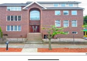 70 Freeborn Street, New York, New York 10305, ,Residential,For Sale,Freeborn,489597