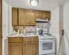 449 Revere Avenue, Bronx, New York 10465, 6 Bedrooms Bedrooms, ,3 BathroomsBathrooms,Residential,For Sale,Revere,489548