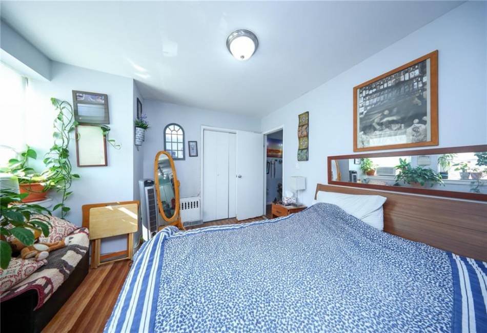 1505 Gravesend Neck Road, Brooklyn, New York 11229, ,Mixed Use,For Sale,Gravesend Neck,489604
