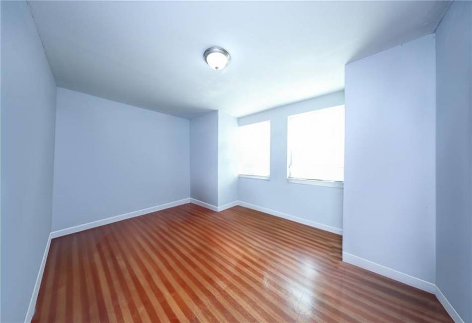 1505 Gravesend Neck Road, Brooklyn, New York 11229, ,Mixed Use,For Sale,Gravesend Neck,489604