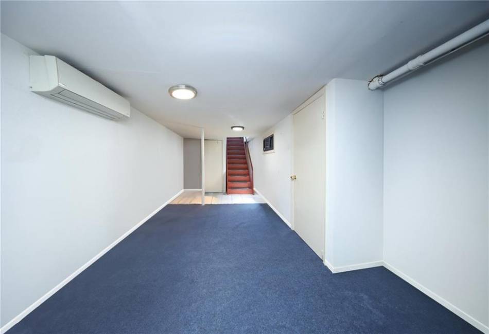 1505 Gravesend Neck Road, Brooklyn, New York 11229, ,Mixed Use,For Sale,Gravesend Neck,489604