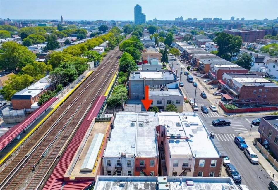 1505 Gravesend Neck Road, Brooklyn, New York 11229, ,Mixed Use,For Sale,Gravesend Neck,489604