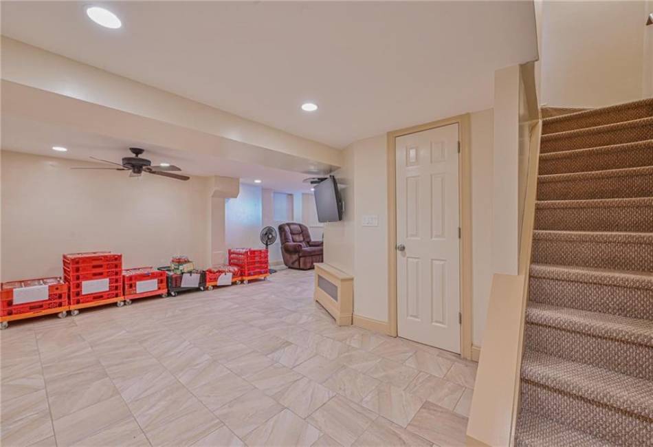 1368 77th Street, Brooklyn, New York 11228, 5 Bedrooms Bedrooms, ,4 BathroomsBathrooms,Residential,For Sale,77th,489519