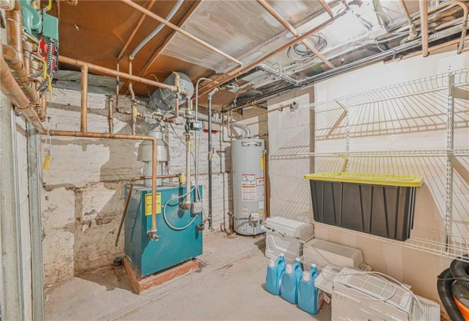 1368 77th Street, Brooklyn, New York 11228, 5 Bedrooms Bedrooms, ,4 BathroomsBathrooms,Residential,For Sale,77th,489519