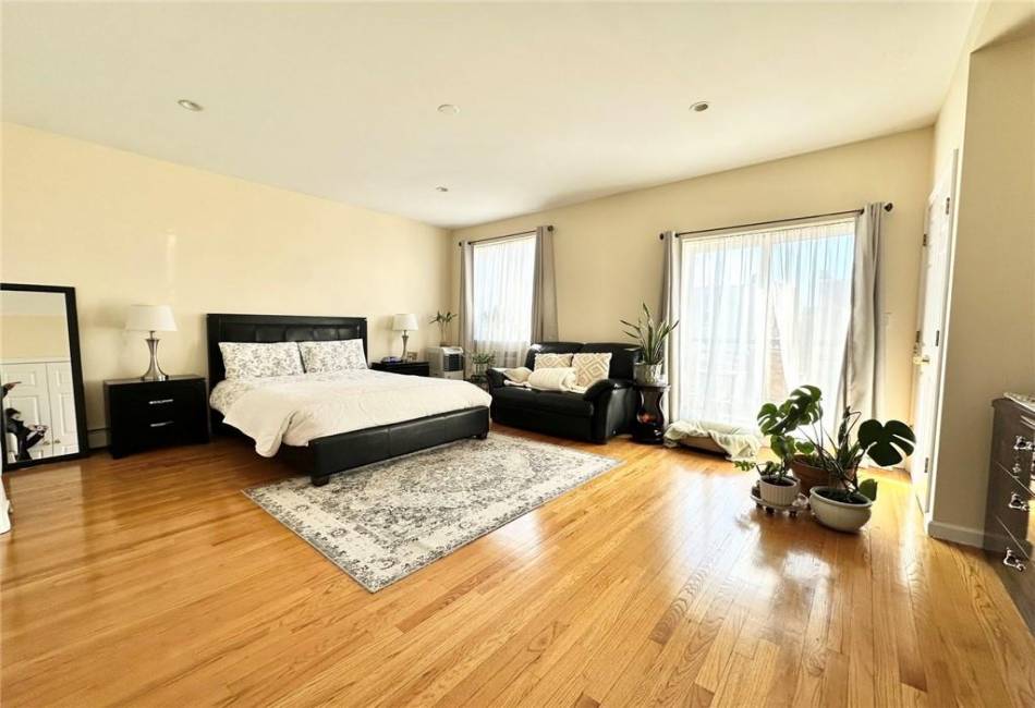 1440 67th Street, Brooklyn, New York 11219, 3 Bedrooms Bedrooms, ,2 BathroomsBathrooms,Residential,For Sale,67th,489608