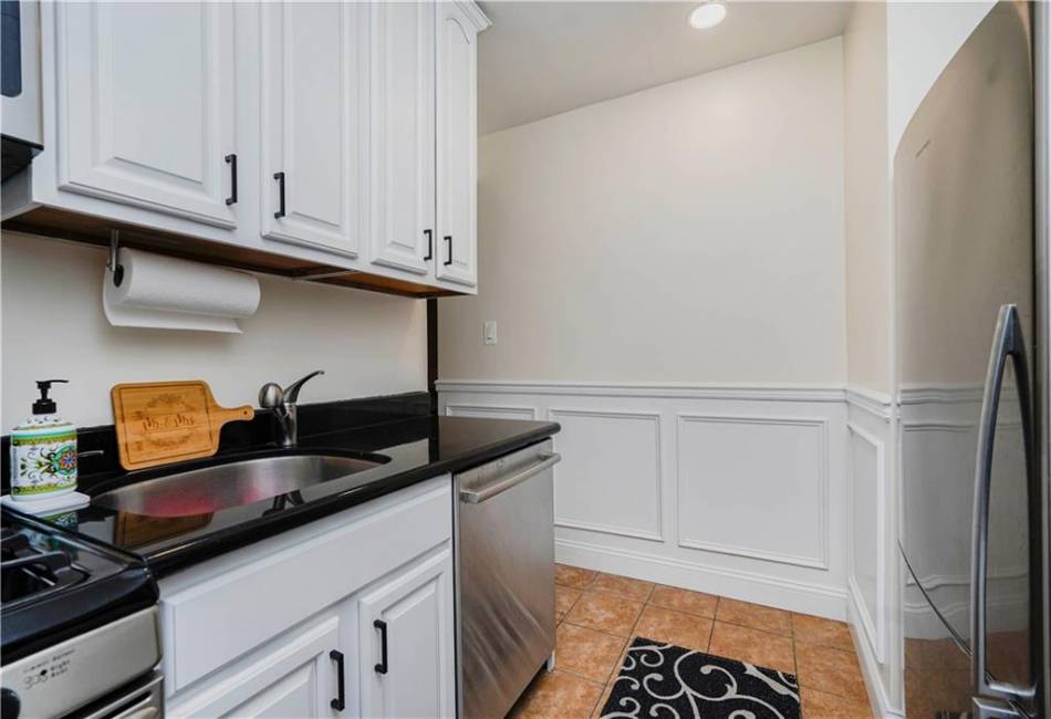 9411 Shore Road, Brooklyn, New York 11209, 2 Bedrooms Bedrooms, ,1 BathroomBathrooms,Residential,For Sale,Shore,489623