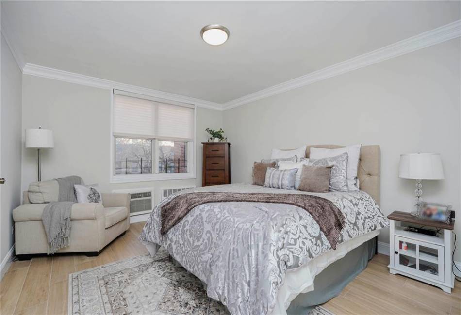 9411 Shore Road, Brooklyn, New York 11209, 2 Bedrooms Bedrooms, ,1 BathroomBathrooms,Residential,For Sale,Shore,489623