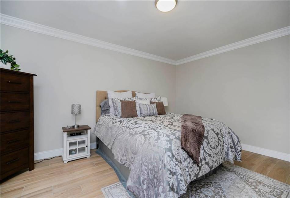 9411 Shore Road, Brooklyn, New York 11209, 2 Bedrooms Bedrooms, ,1 BathroomBathrooms,Residential,For Sale,Shore,489623