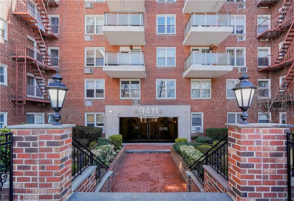 9411 Shore Road, Brooklyn, New York 11209, 2 Bedrooms Bedrooms, ,1 BathroomBathrooms,Residential,For Sale,Shore,489623