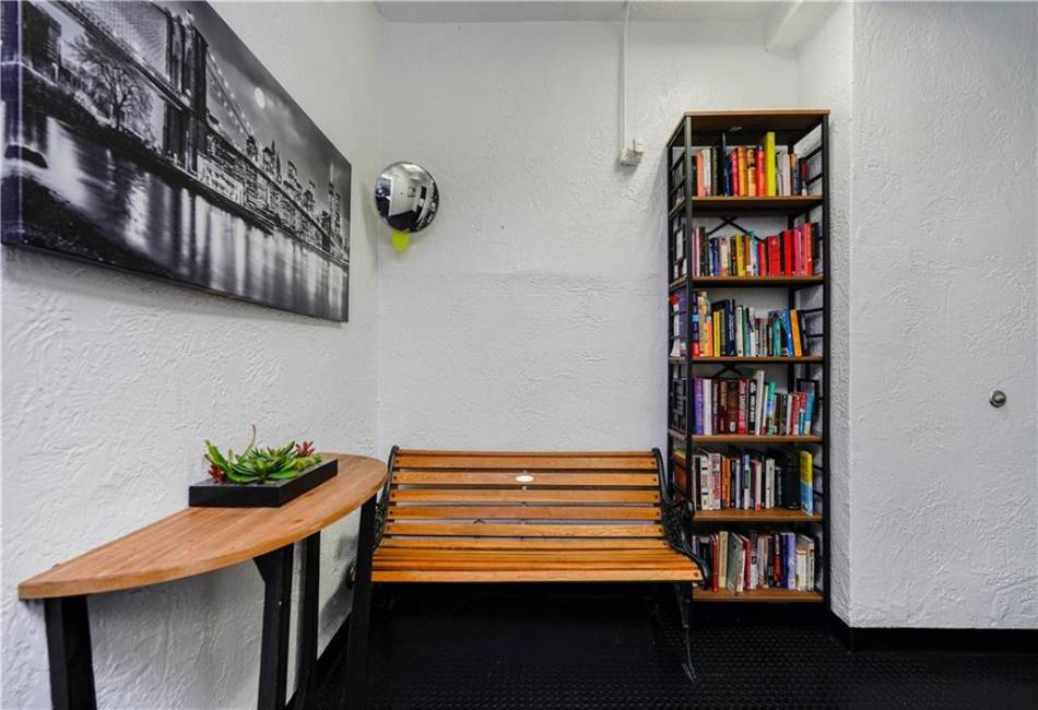 9411 Shore Road, Brooklyn, New York 11209, 2 Bedrooms Bedrooms, ,1 BathroomBathrooms,Residential,For Sale,Shore,489623