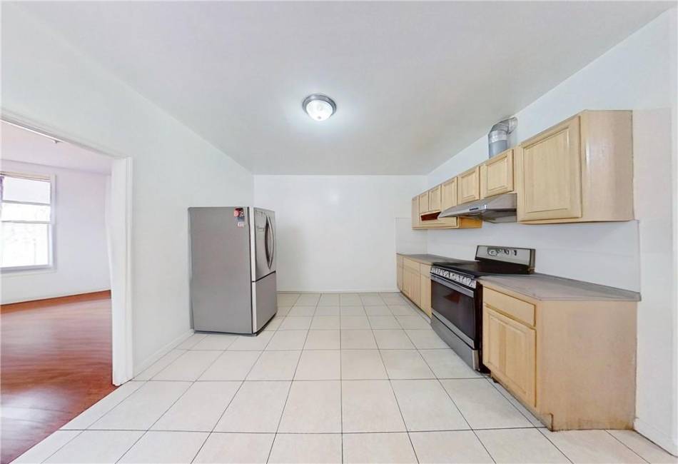 761 39th Street, Brooklyn, New York 11233, ,6 BathroomsBathrooms,Residential,For Sale,39th,489632