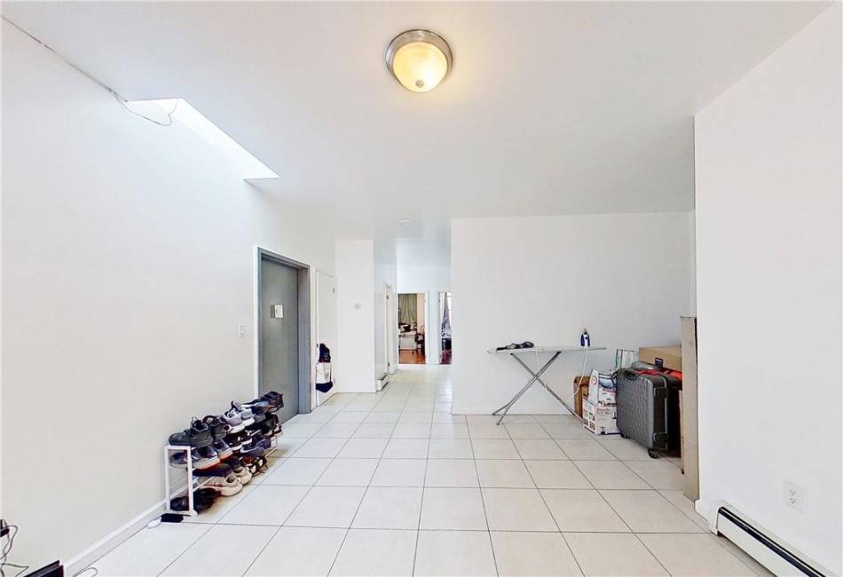 761 39th Street, Brooklyn, New York 11233, ,6 BathroomsBathrooms,Residential,For Sale,39th,489632