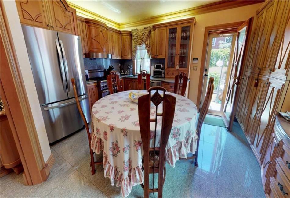 1068 82nd Street, Brooklyn, New York 11228, 3 Bedrooms Bedrooms, ,3 BathroomsBathrooms,Residential,For Sale,82nd,489630