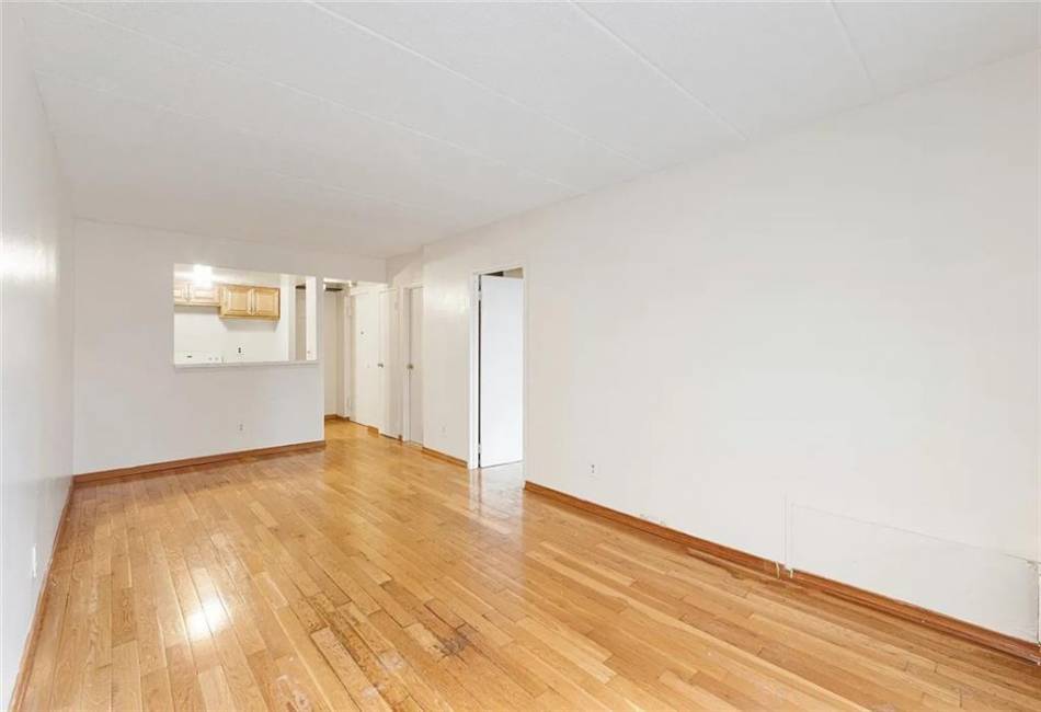 9995 Shore Road, Brooklyn, New York 11209, 1 Bedroom Bedrooms, ,1 BathroomBathrooms,Residential,For Sale,Shore,489635