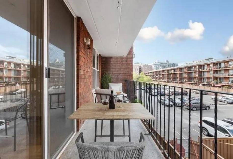 9995 Shore Road, Brooklyn, New York 11209, 1 Bedroom Bedrooms, ,1 BathroomBathrooms,Residential,For Sale,Shore,489635