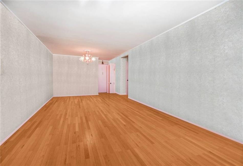 2711 Avenue X, Brooklyn, New York 11235, 1 Bedroom Bedrooms, ,1 BathroomBathrooms,Residential,For Sale,Avenue X,489640