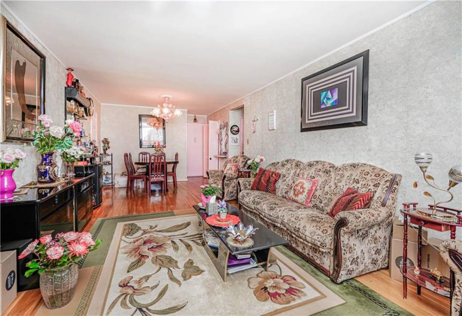2711 Avenue X, Brooklyn, New York 11235, 1 Bedroom Bedrooms, ,1 BathroomBathrooms,Residential,For Sale,Avenue X,489640