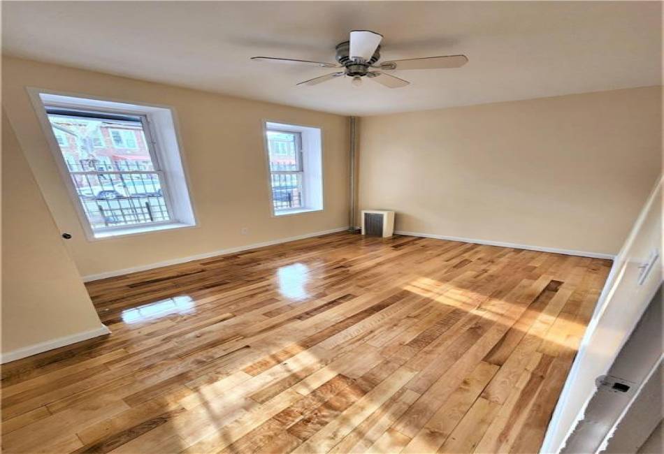 2181 Strauss Street, Brooklyn, New York 11212, 2 Bedrooms Bedrooms, ,1 BathroomBathrooms,Rental,For Sale,Strauss,489652