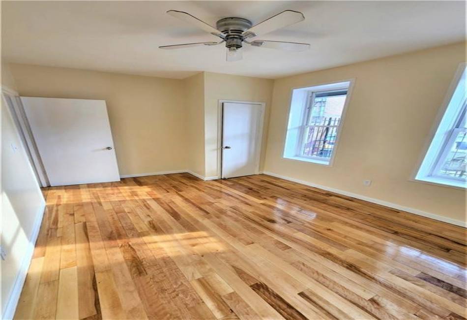 2181 Strauss Street, Brooklyn, New York 11212, 2 Bedrooms Bedrooms, ,1 BathroomBathrooms,Rental,For Sale,Strauss,489652