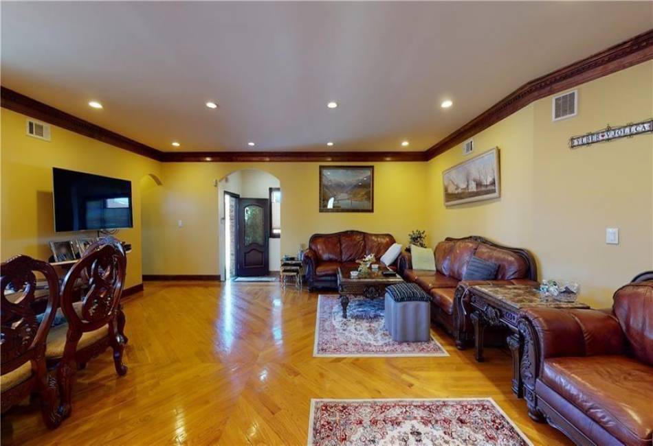 7422 14th Avenue, Brooklyn, New York 11228, 4 Bedrooms Bedrooms, ,5 BathroomsBathrooms,Residential,For Sale,14th,489662