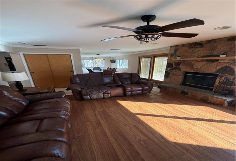 166 McBaine Avenue, Staten Island, New York 10309, ,5 BathroomsBathrooms,Residential,For Sale,McBaine,489676
