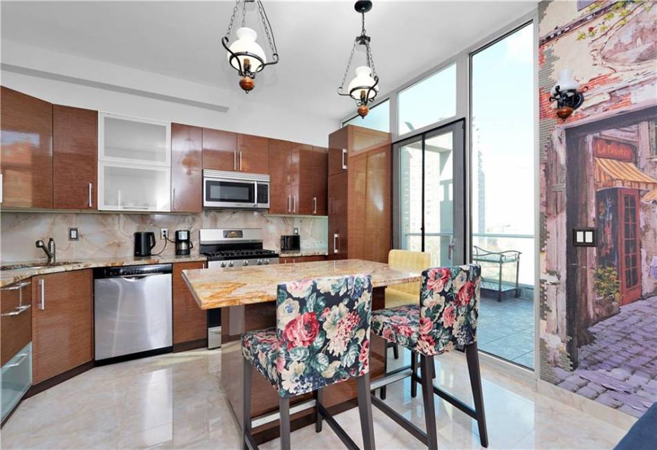 384 Neptune Avenue, Brooklyn, New York 11235, 4 Bedrooms Bedrooms, ,2 BathroomsBathrooms,Residential,For Sale,Neptune,489677