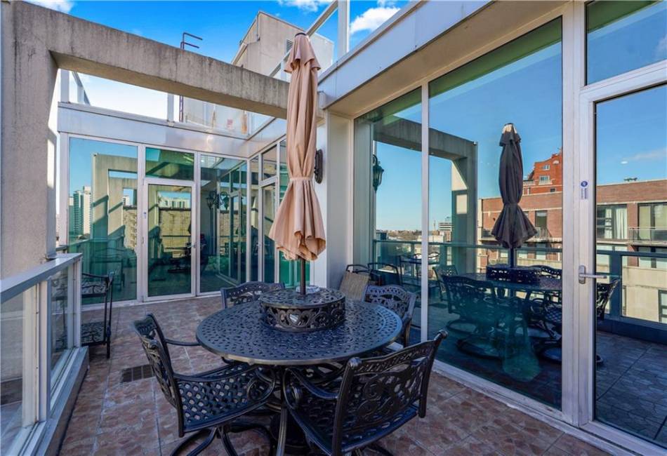 384 Neptune Avenue, Brooklyn, New York 11235, 4 Bedrooms Bedrooms, ,2 BathroomsBathrooms,Residential,For Sale,Neptune,489677